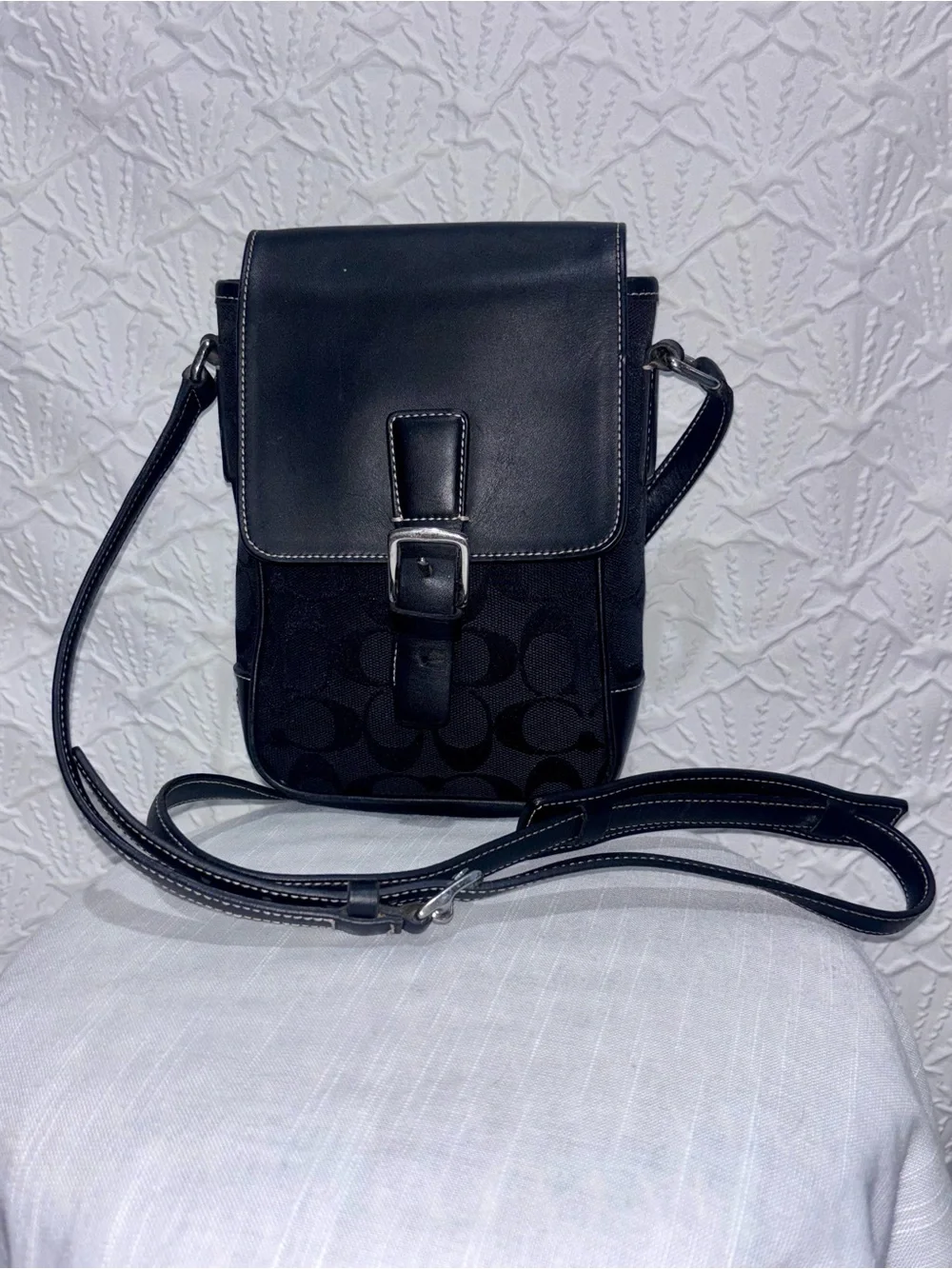 Coach A1R-6098 Black Signature C Leather Crossbody Saddle Bag Y2K
